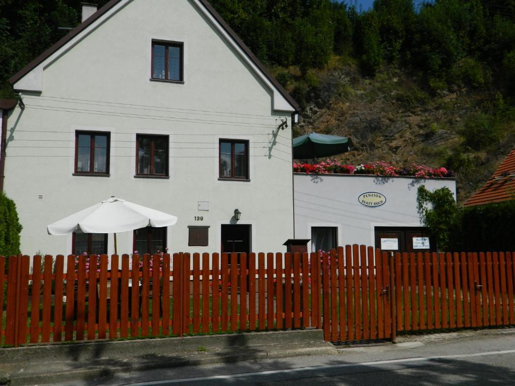 Hotel Penzion Sv. Duch Český Krumlov Exterior foto